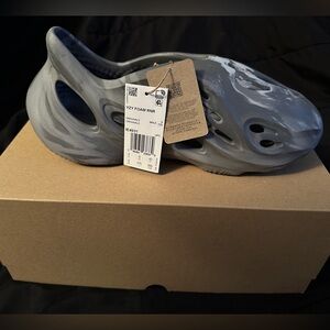 Yeezy Foam RNR